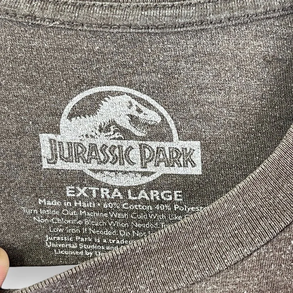 Jurassic Park T Shirt - Brown - Adult Size Extra Large - Picture 3 of 6